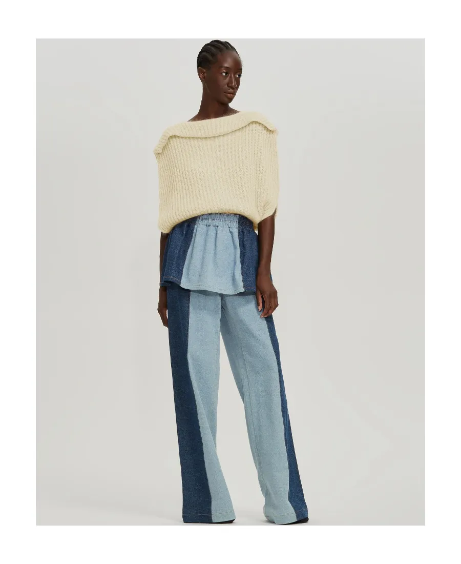 Ribbed-Knit Long Sleeved Jumper