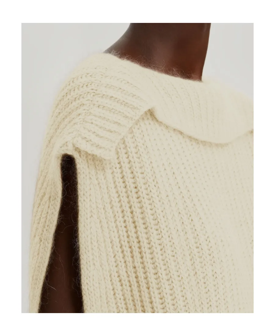 Ribbed-Knit Long Sleeved Jumper