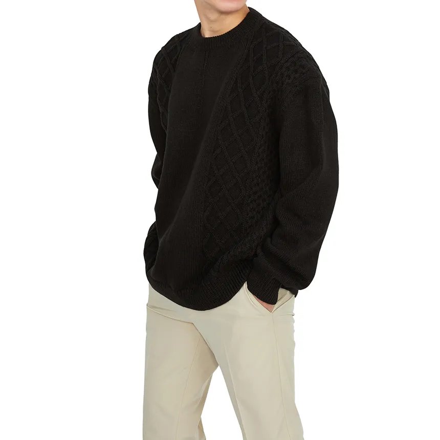 Round Neck Long-Sleeved Sweater