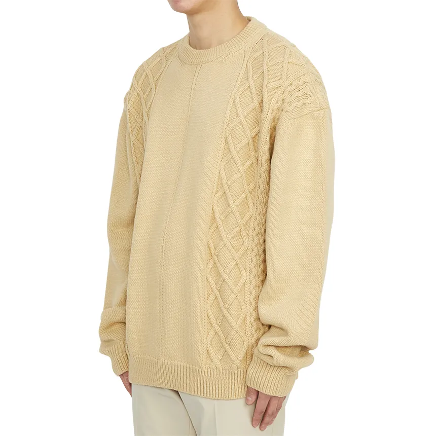 Round Neck Long-Sleeved Sweater