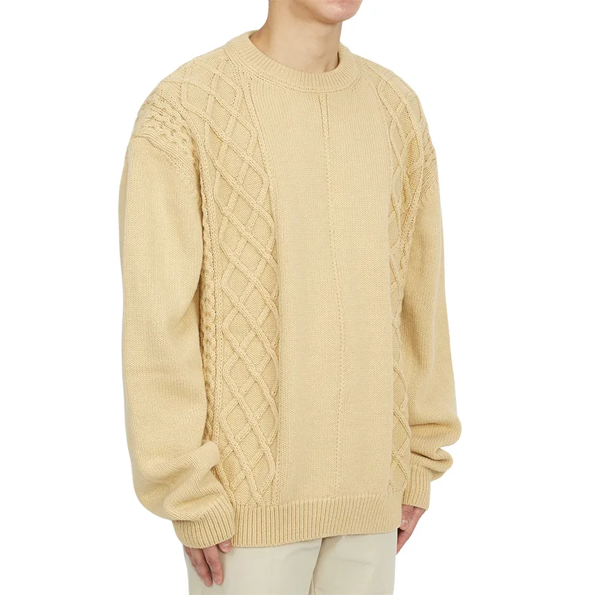 Round Neck Long-Sleeved Sweater