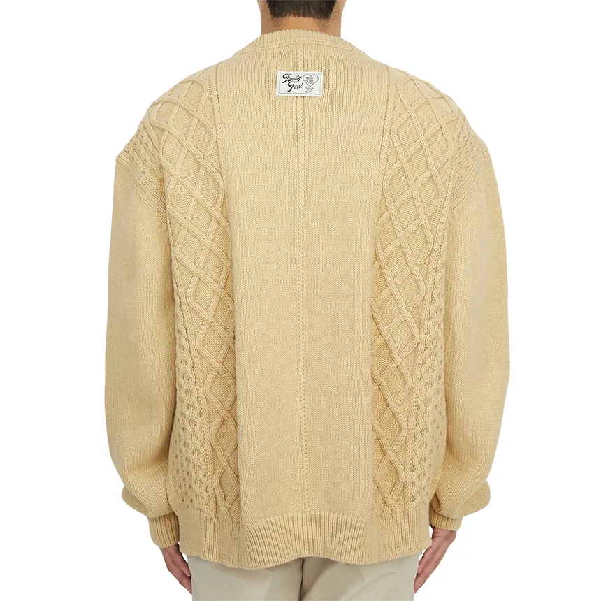 Round Neck Long-Sleeved Sweater