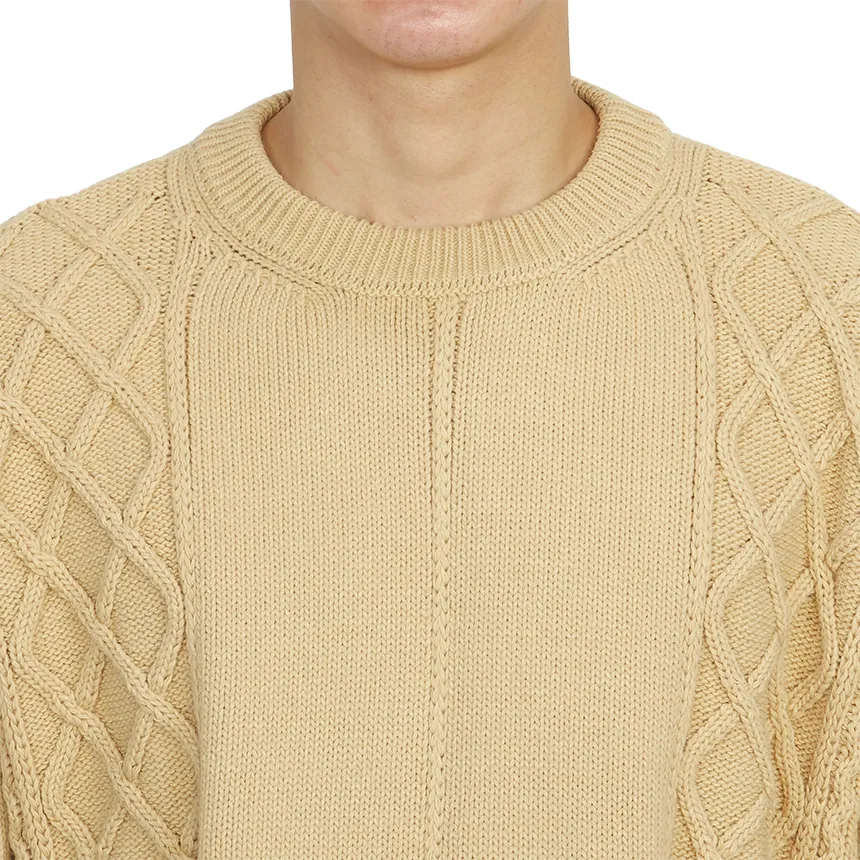 Round Neck Long-Sleeved Sweater