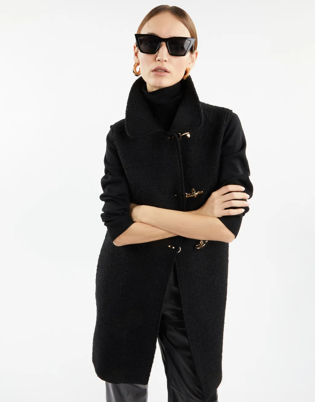 Ganci-Detail Textured-Finish Gilet
