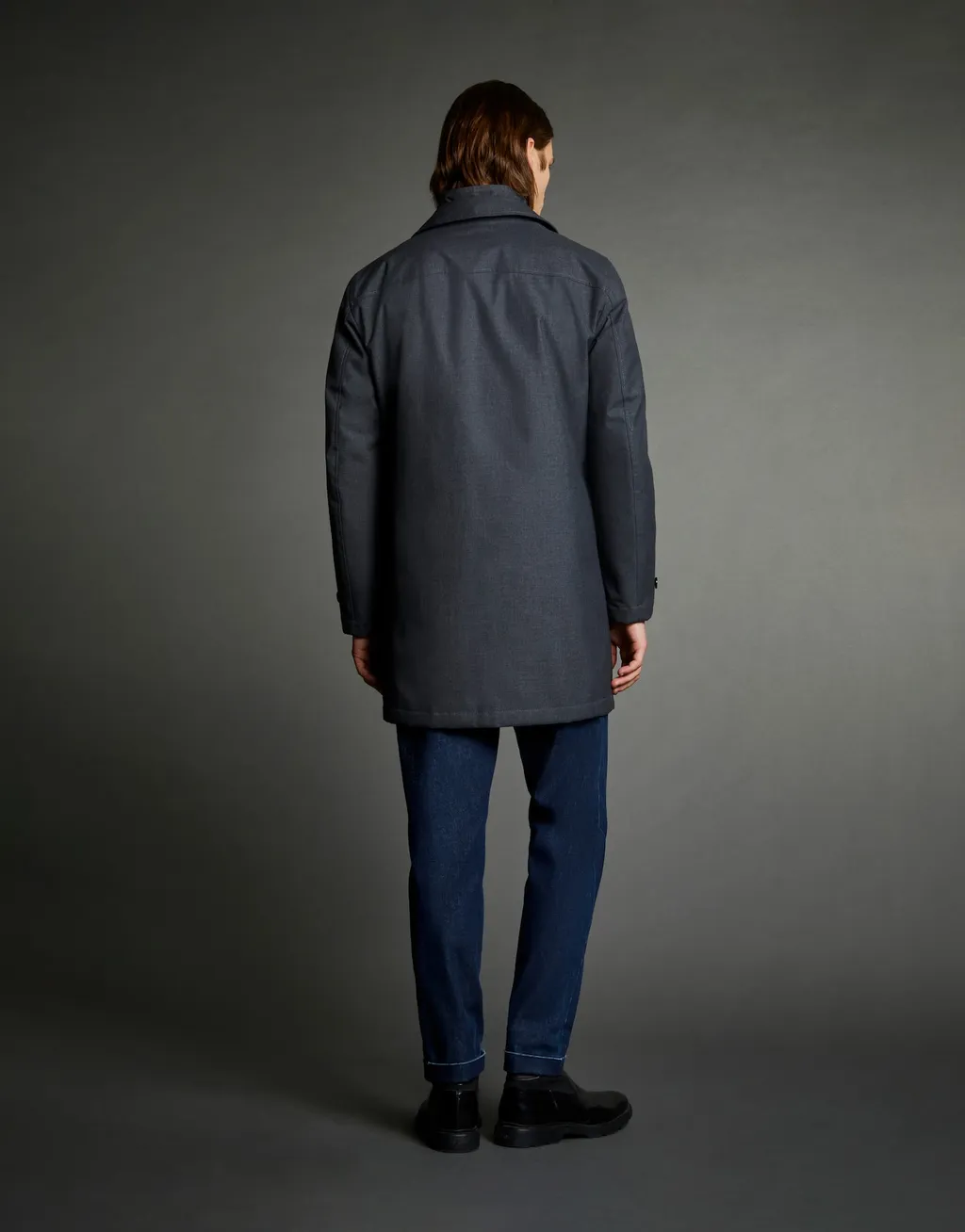 Long-Sleeved Windbreaker
