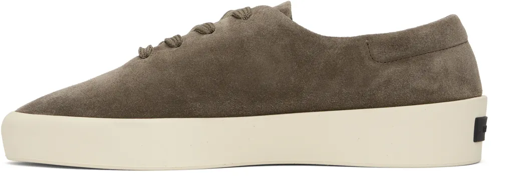 101 Sneakers