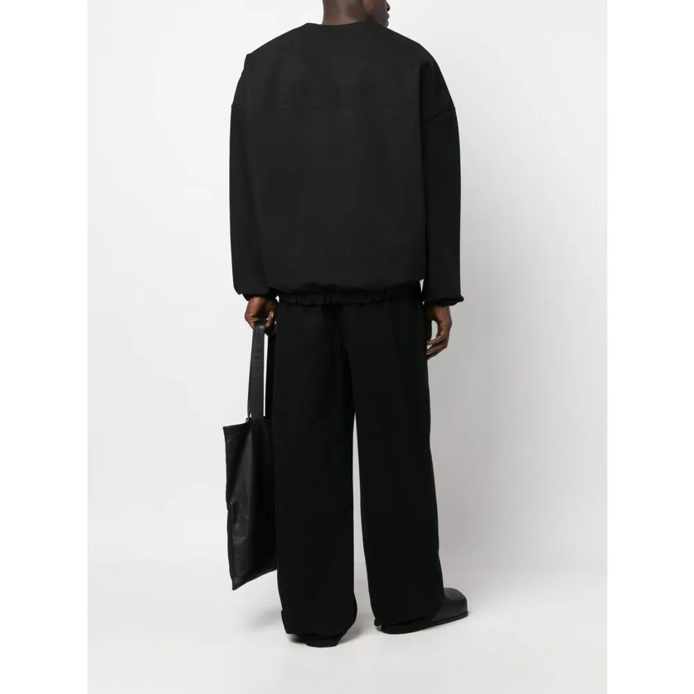 Crewneck Long-Sleeved Sweatshirt