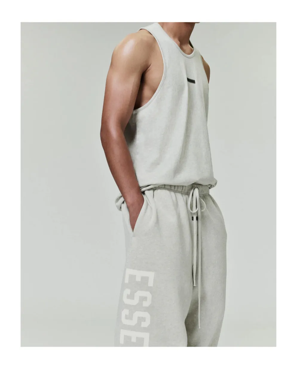 U-Neck Vest