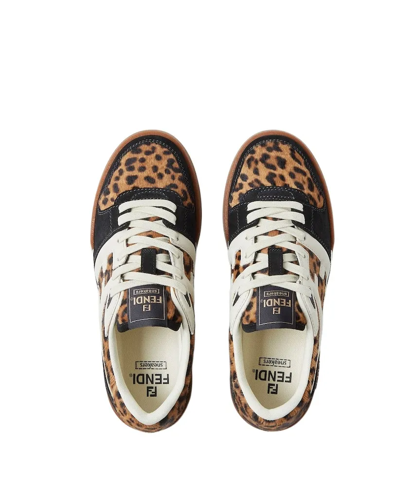 Match Low-Top Sneakers