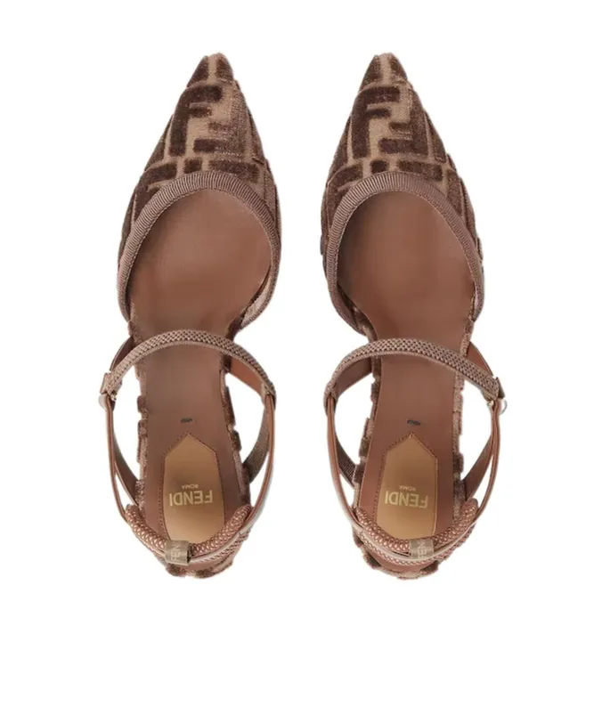 Medium-Heeled Slingbacks
