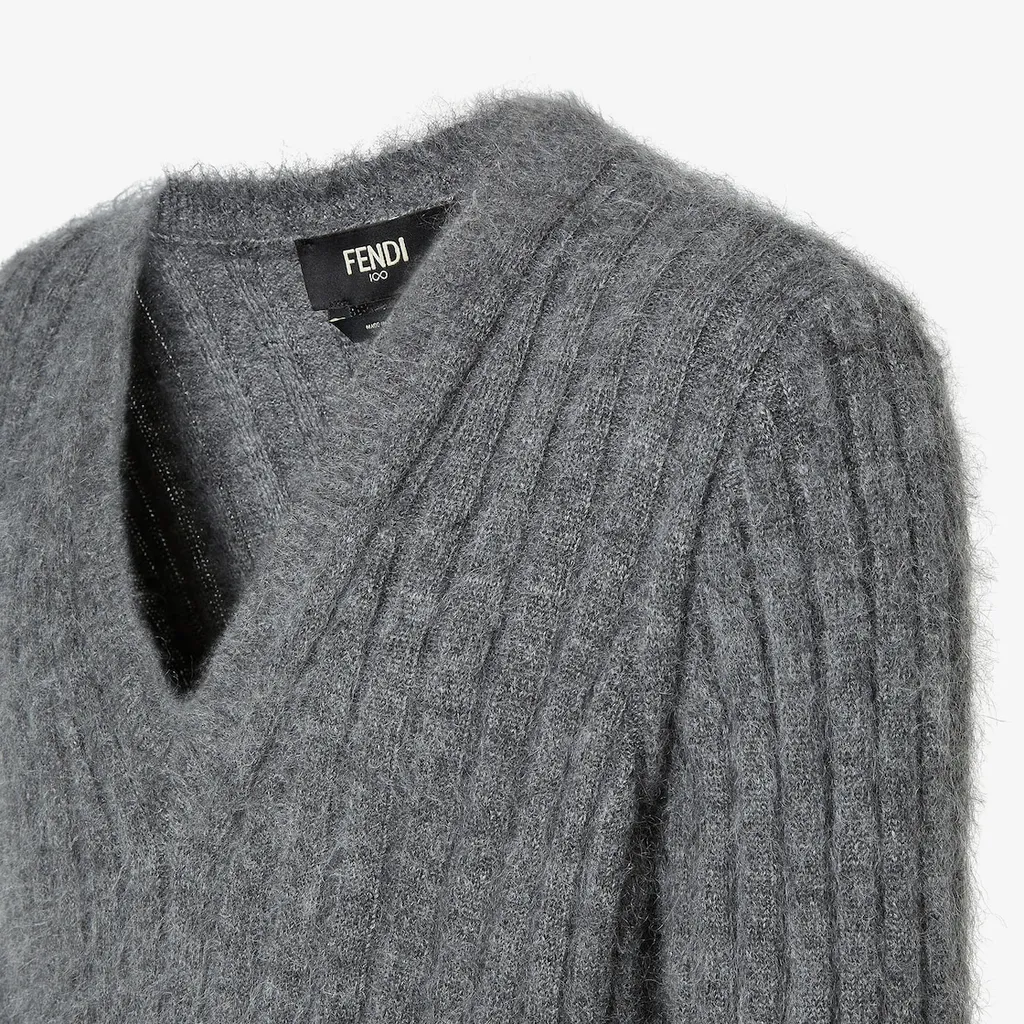 V-Neck Long Sleeved Jumper