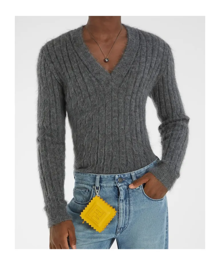 V-Neck Long Sleeved Jumper