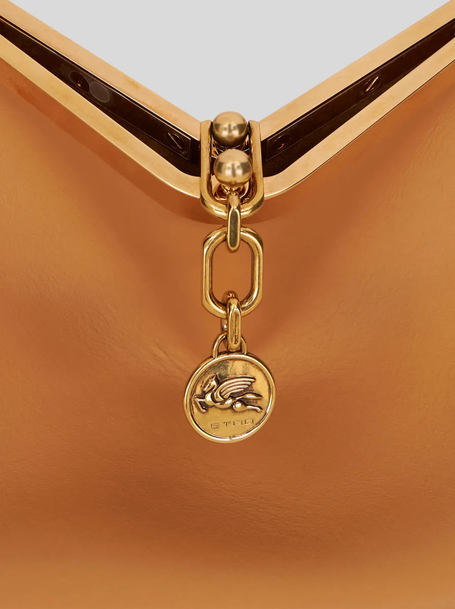 Log Charm Medium Vela Shoulder Bag