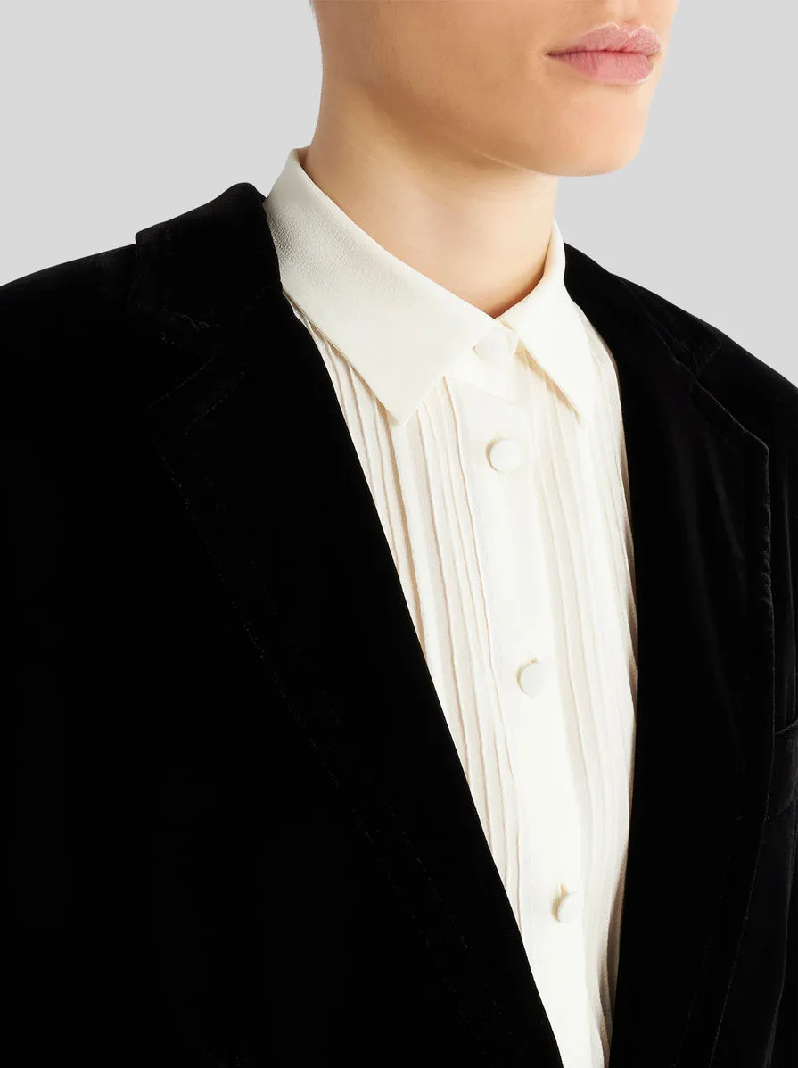 Single-Breasted Velvet Blazer