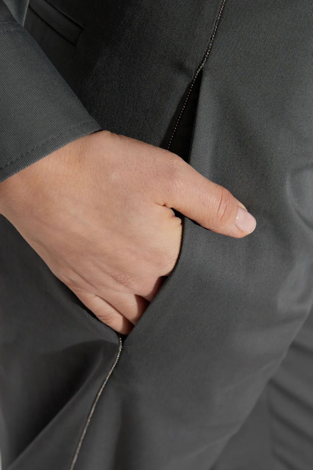 Tailored Wide-Leg Pants