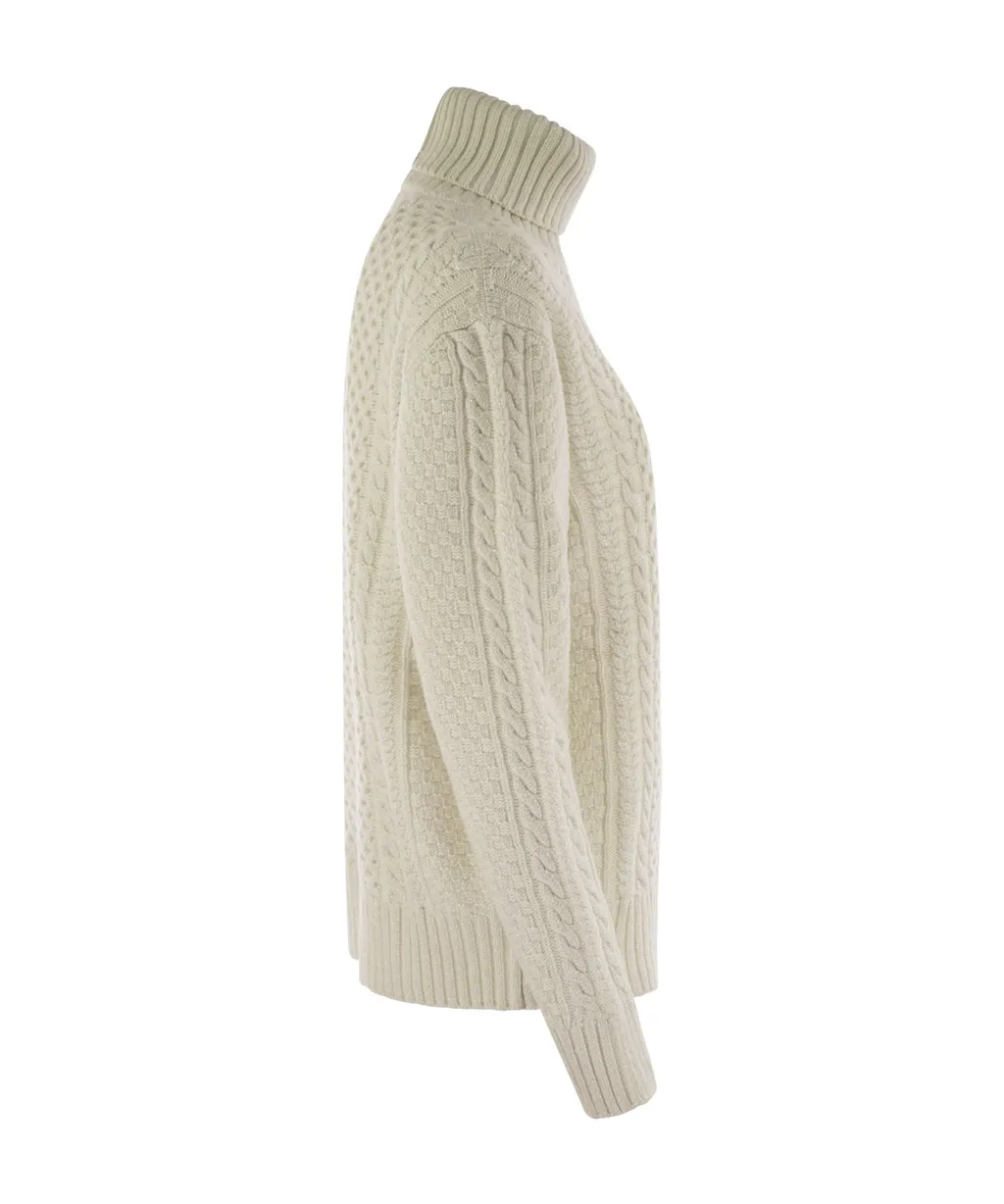 Turtleneck Knitted Jumper