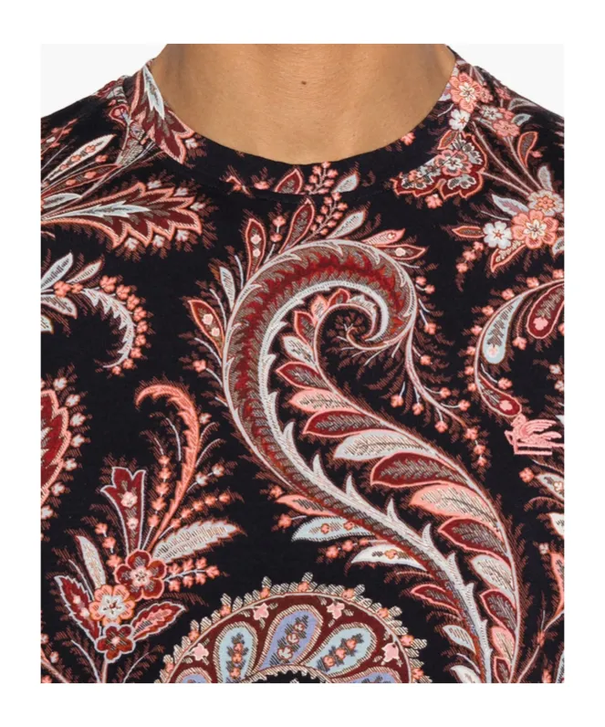 Short-Sleeved T-Shirt