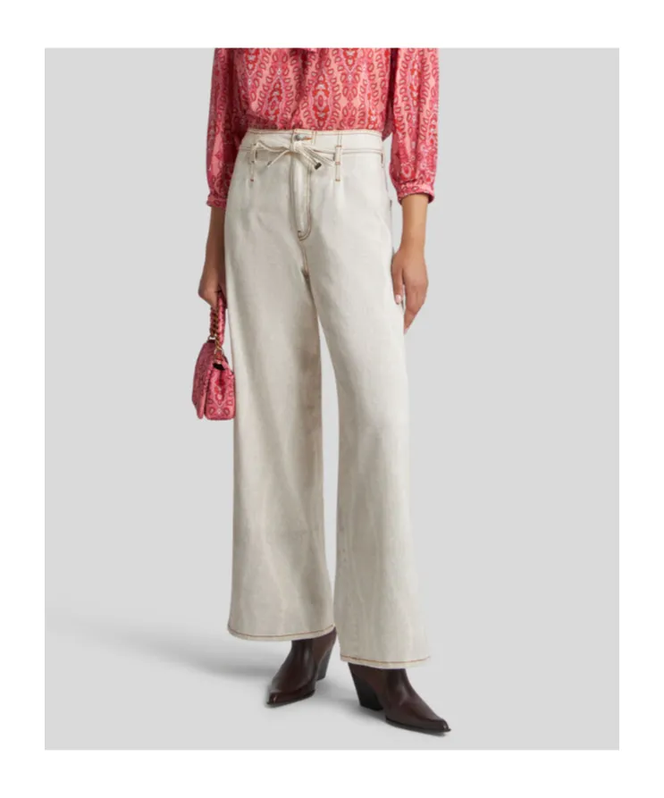 Wide-Leg Trousers