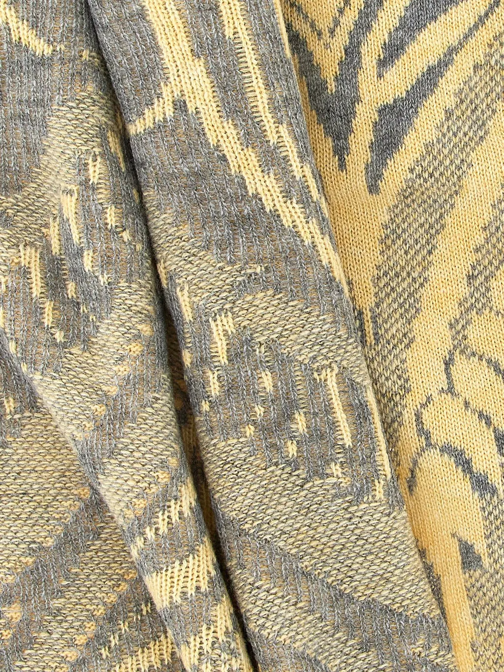 Jacquard Knitted Scarf