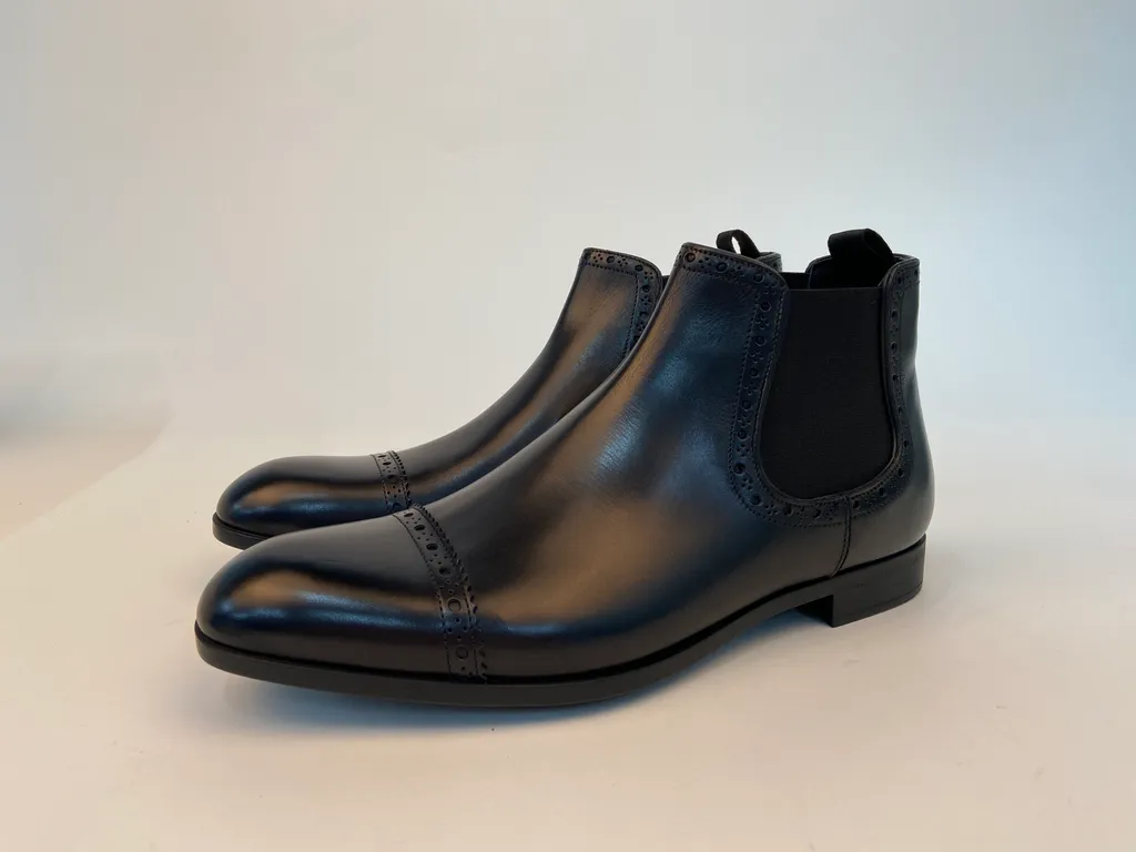 Logo Boots