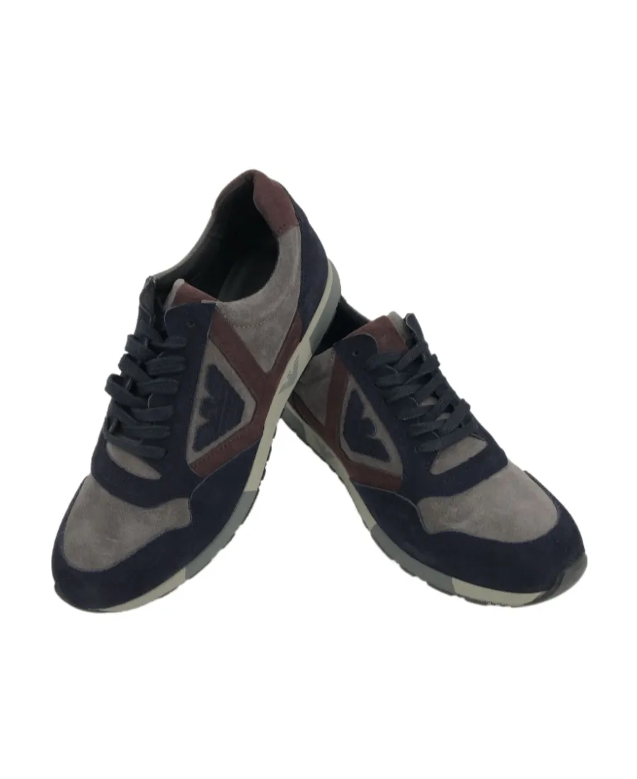 Logo Details Casual Sneakers