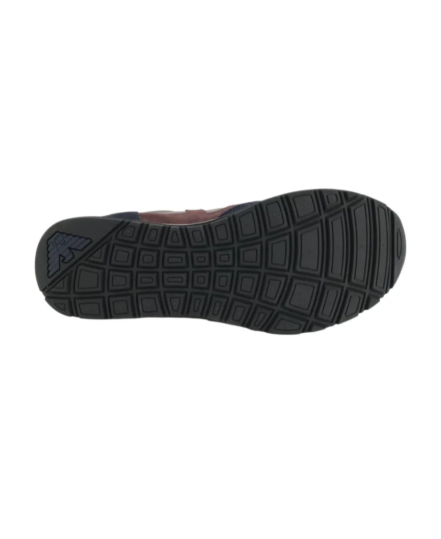 Logo Details Casual Sneakers