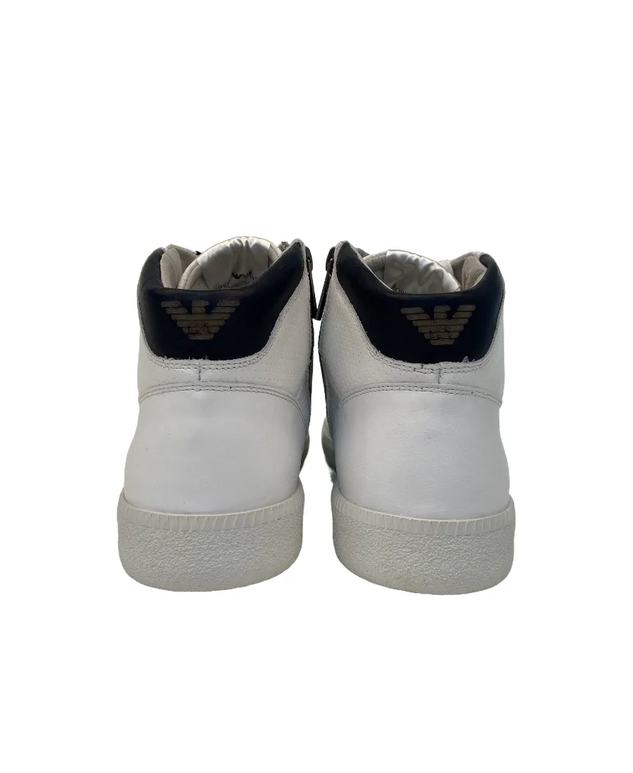 Logo Details Casual Sneakers