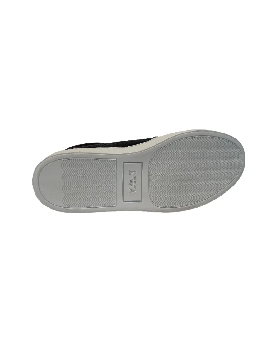 Logo Details Casual Sneakers