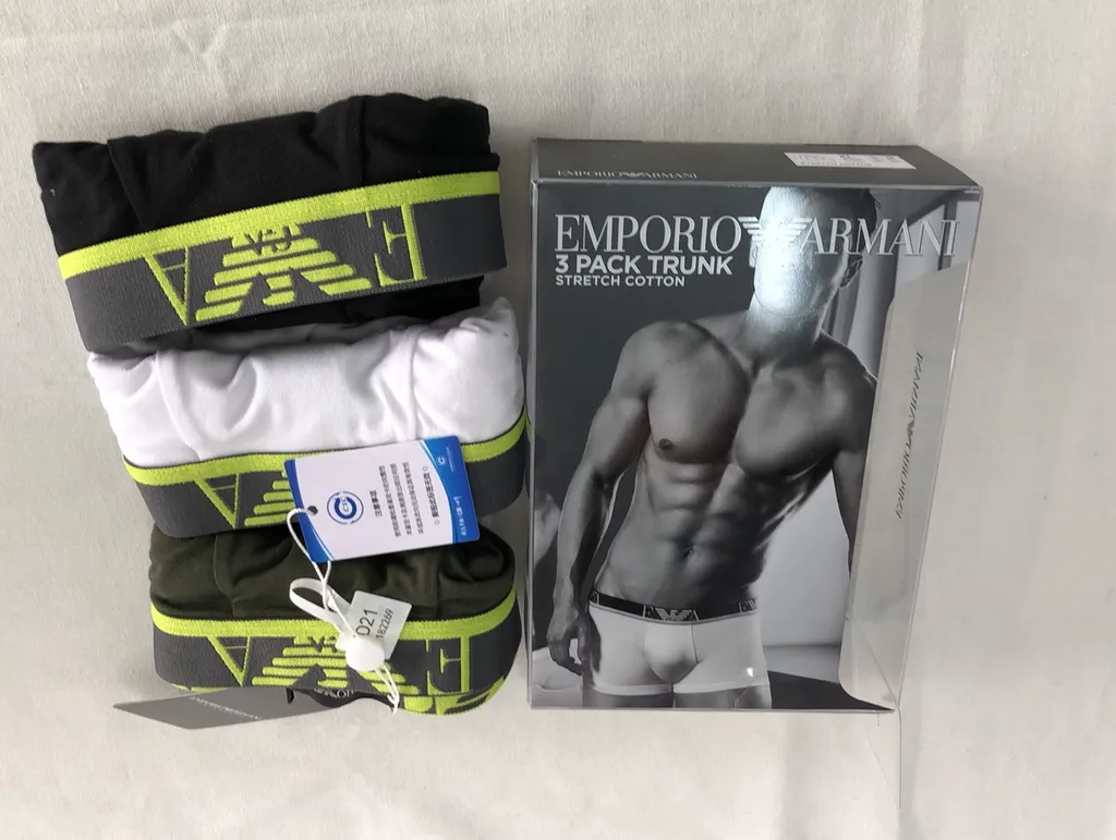 Logo Underwear