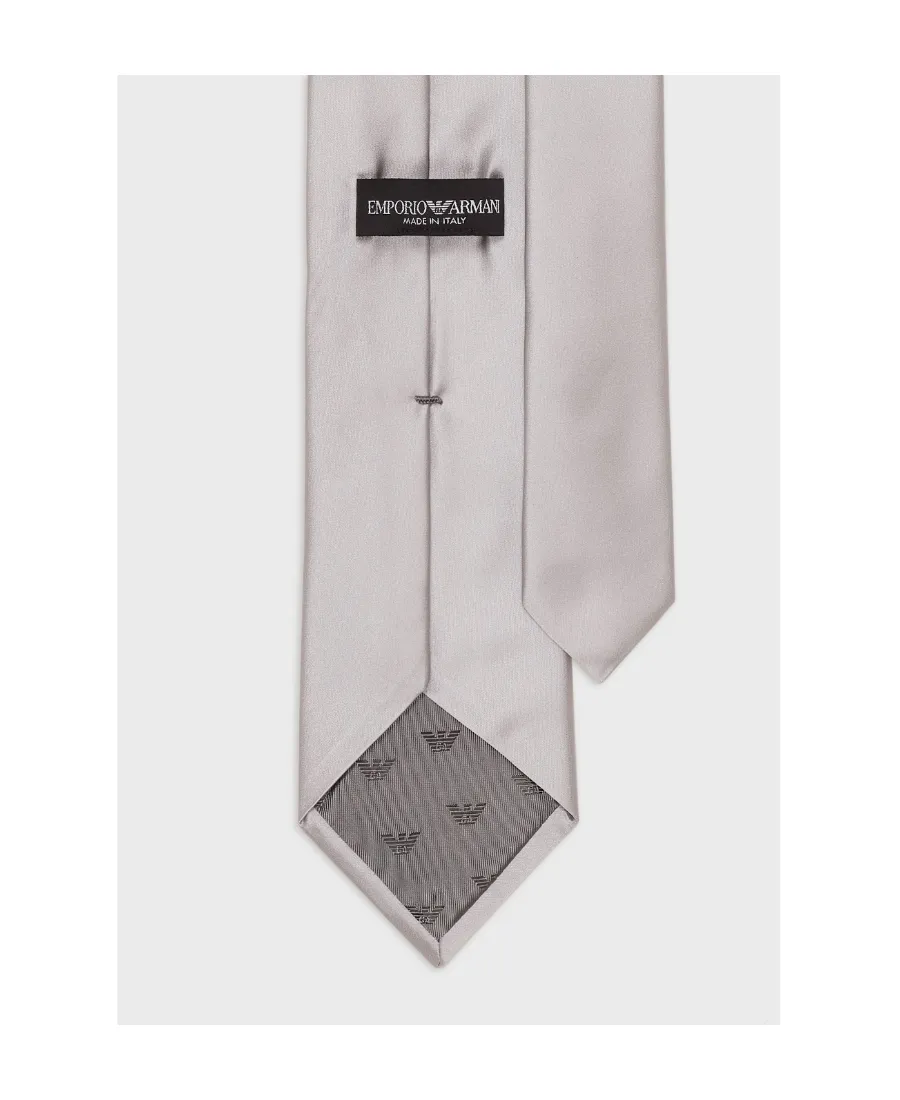 Classic Pointed-Tip Tie