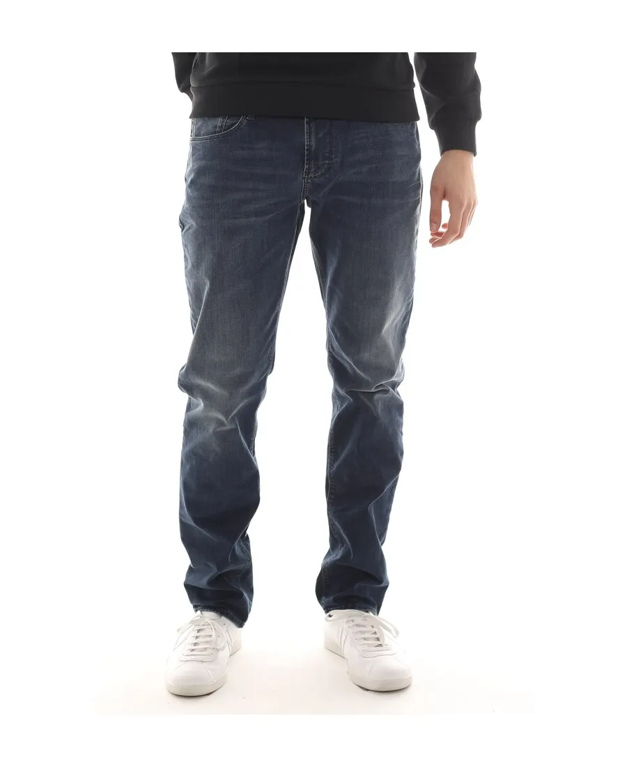 Straight Cut Jeans