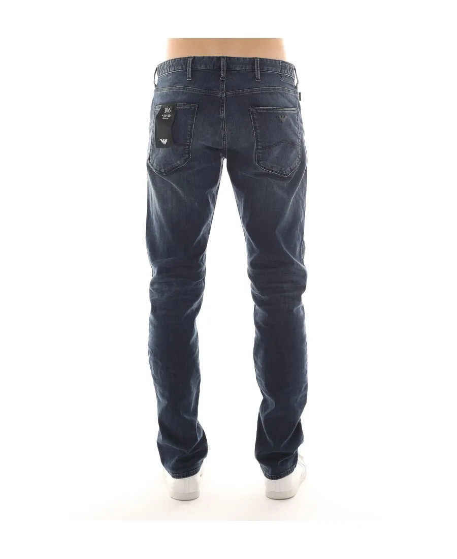 Straight Cut Jeans