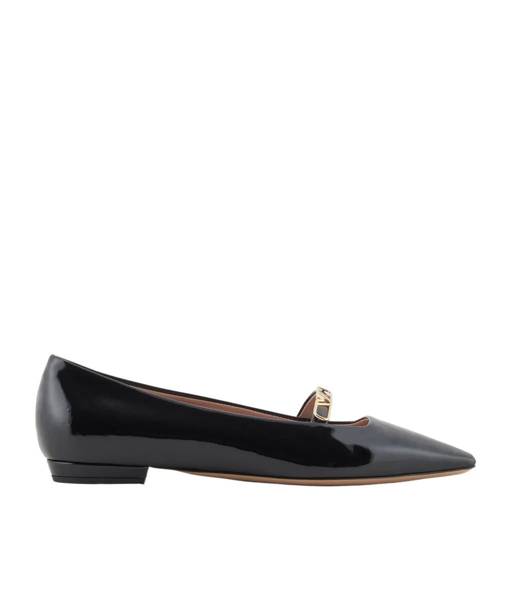 Eagle-Plate Leather Ballerina Shoes