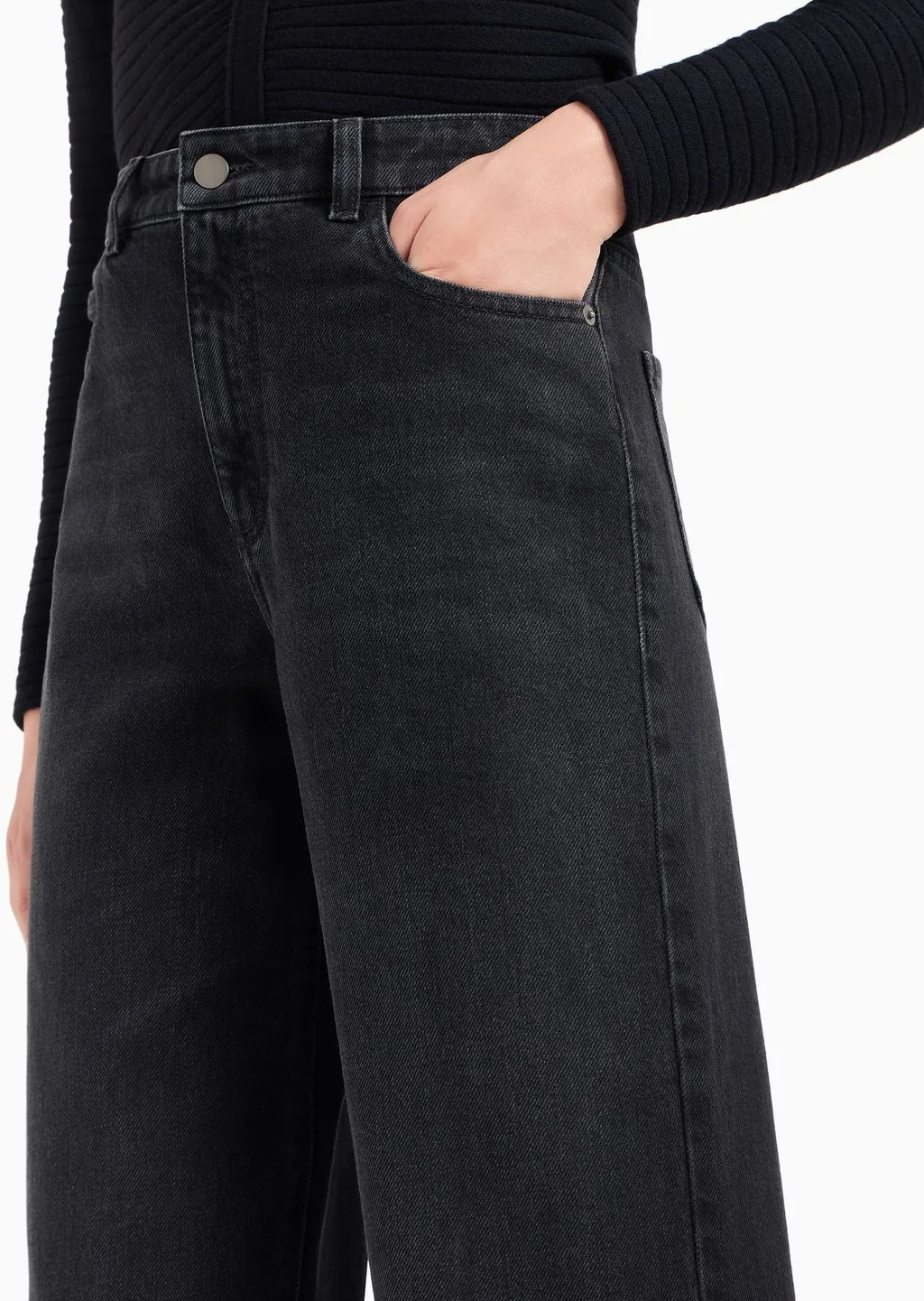 Belt-Loop Jeans