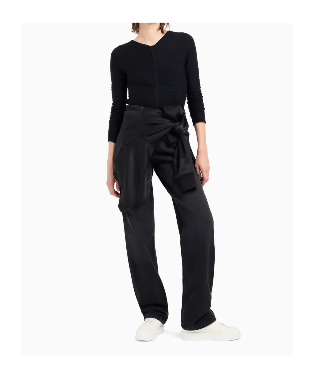 Belt-Loop Jeans