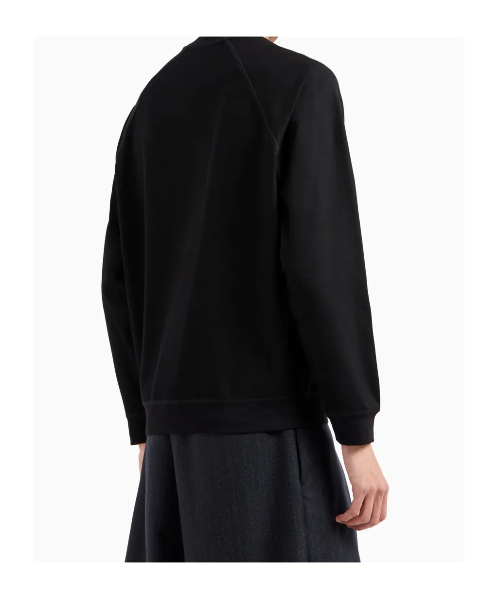 Long-Sleeved Round-Neck Sweater