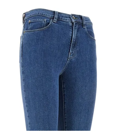 Belt-Loop Jeans