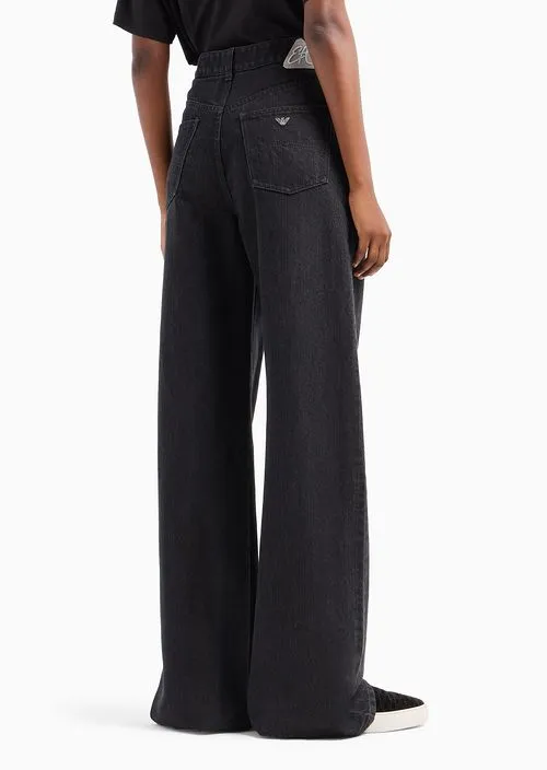 Wide-Leg Jeans