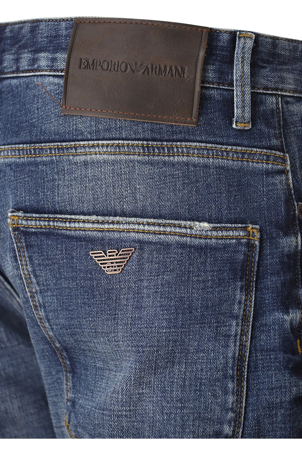 J06 Slim-Fit Jeans