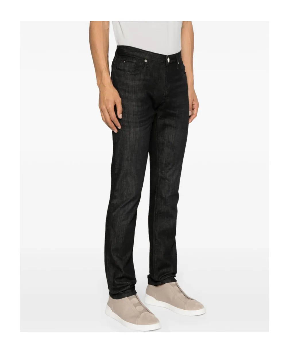 Slim-Fit Jeans