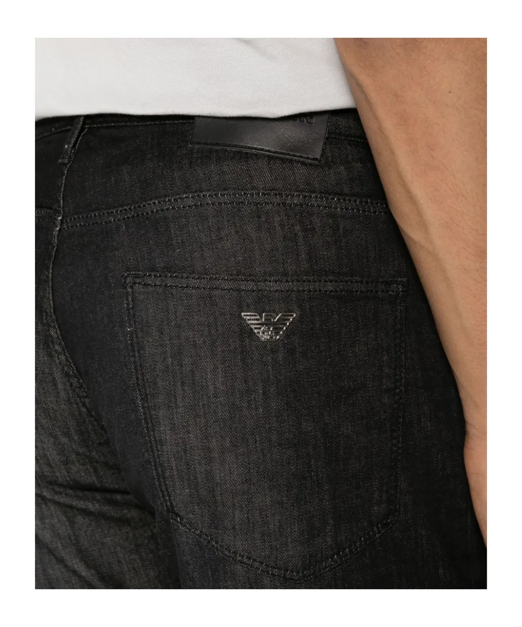 Slim-Fit Jeans