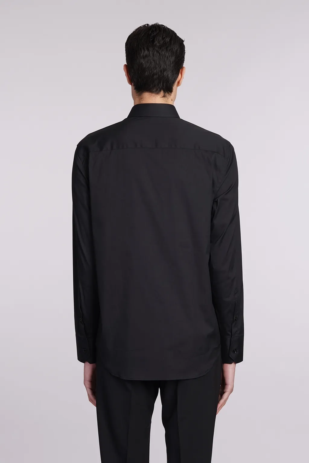Plain Long-Sleeved Buttoned Shirt