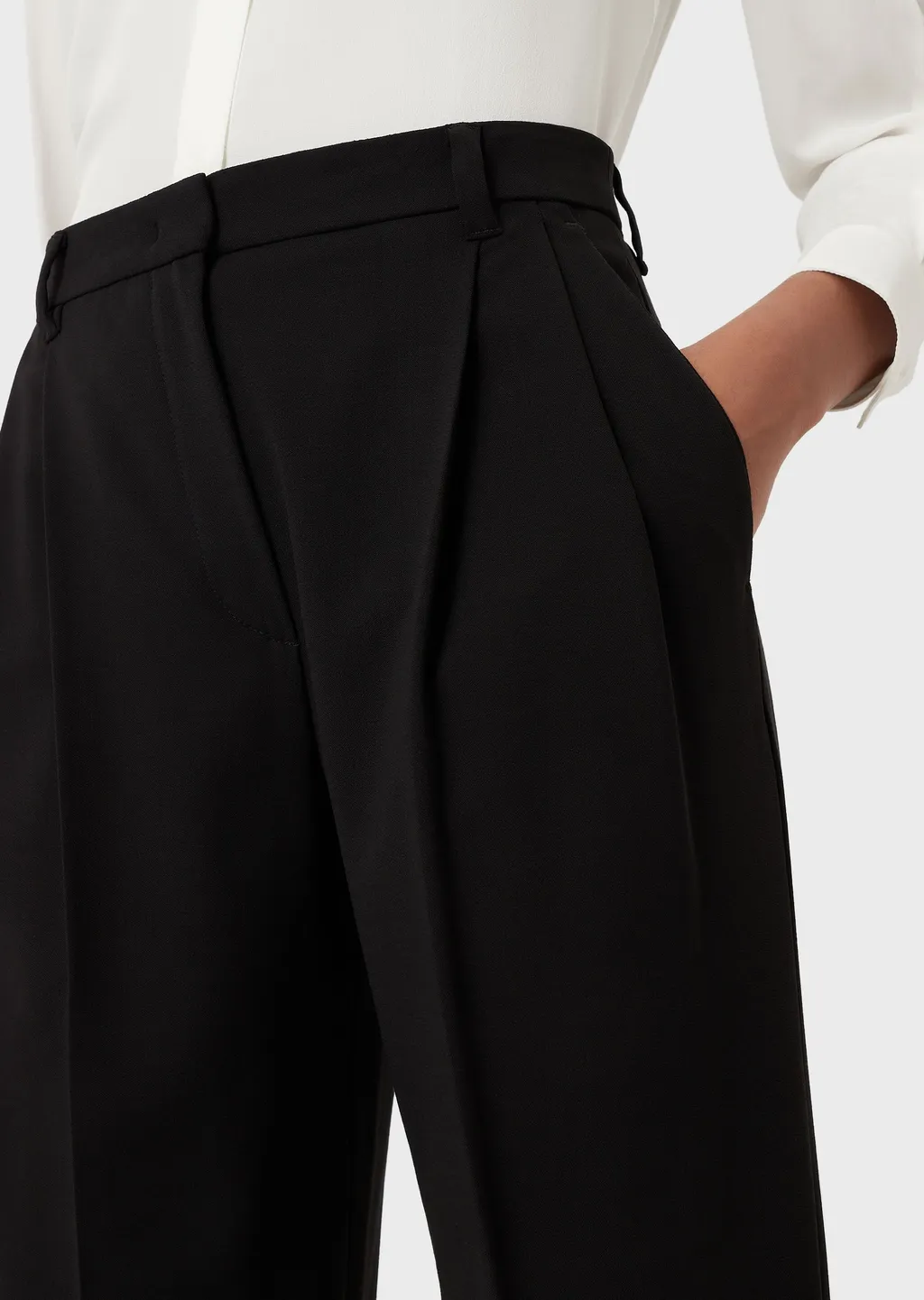 Pleated Wool Casual Pants