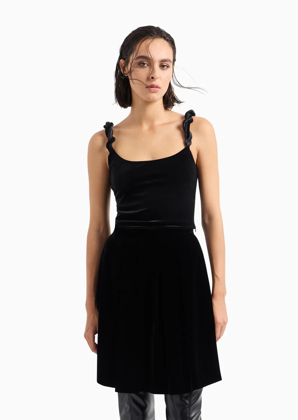 Twisted-Straps Velvet Cropped Top