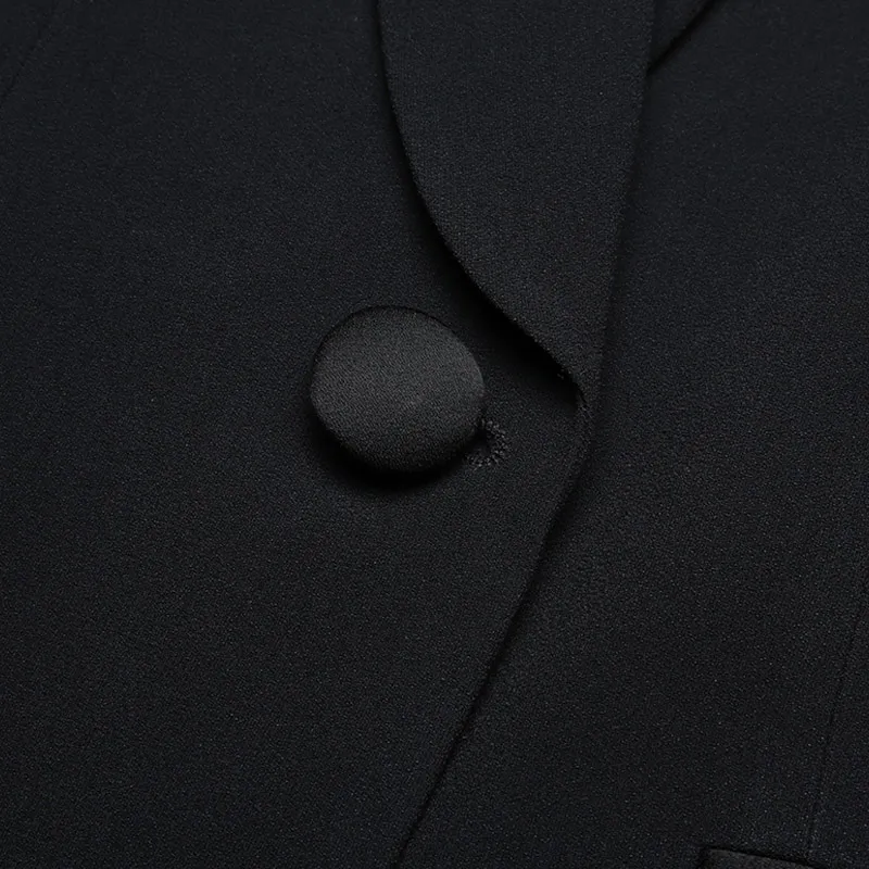Single-Breasted Blazer