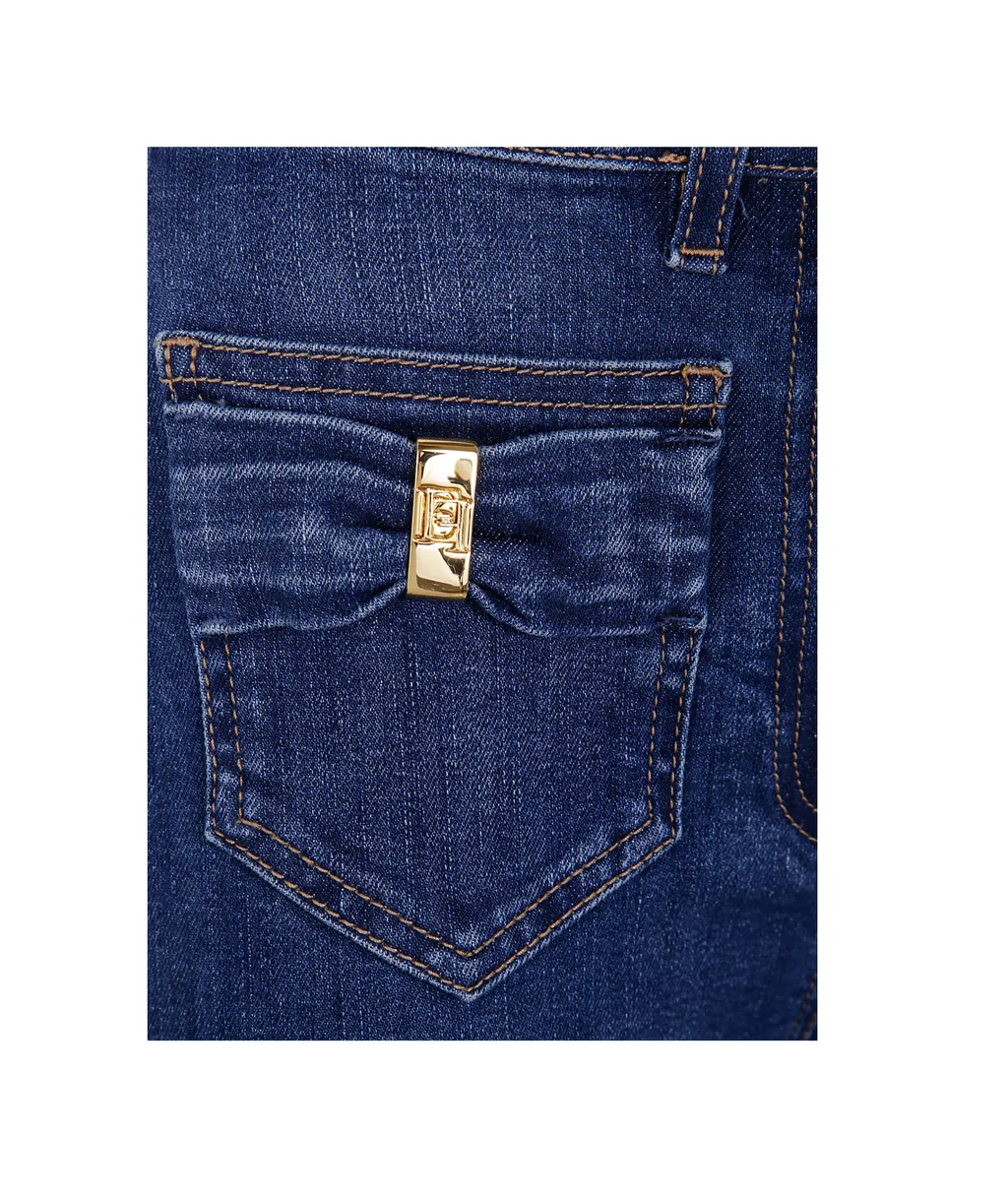 Small Pockets Bow Details Jeans