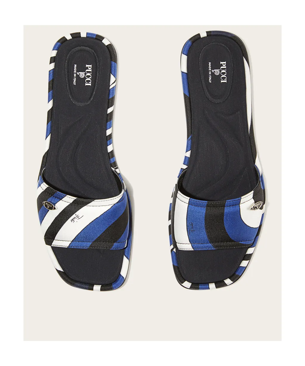 Yummy Logo Plaque Sandals
