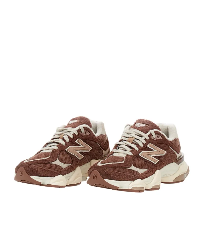 9060 Lace-Up Sneakers