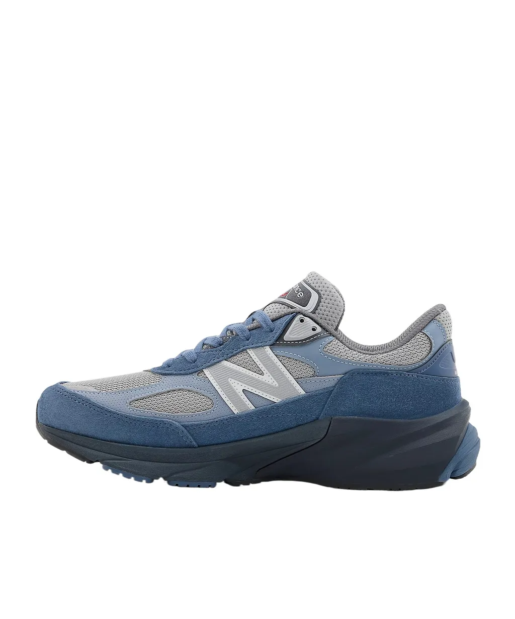 990V6 Lace-Up Sneakers