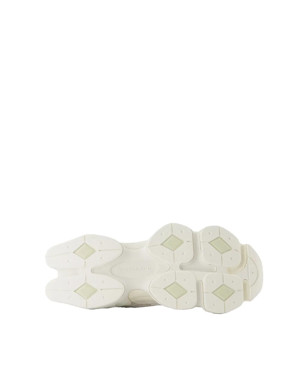 9060 Lace-Up Sneakers